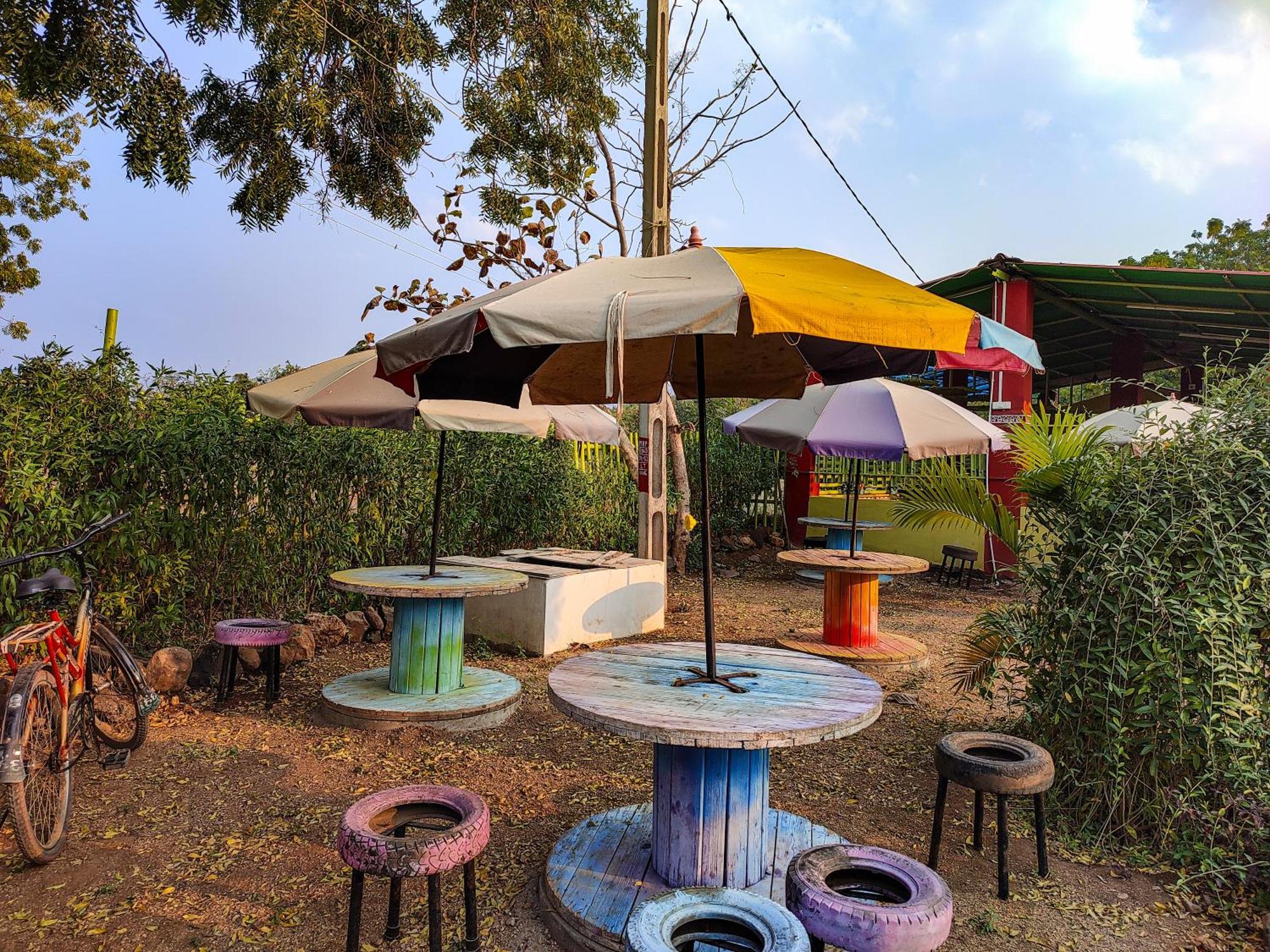 Van Vagdo Resort Rajpipla Ngoại thất bức ảnh